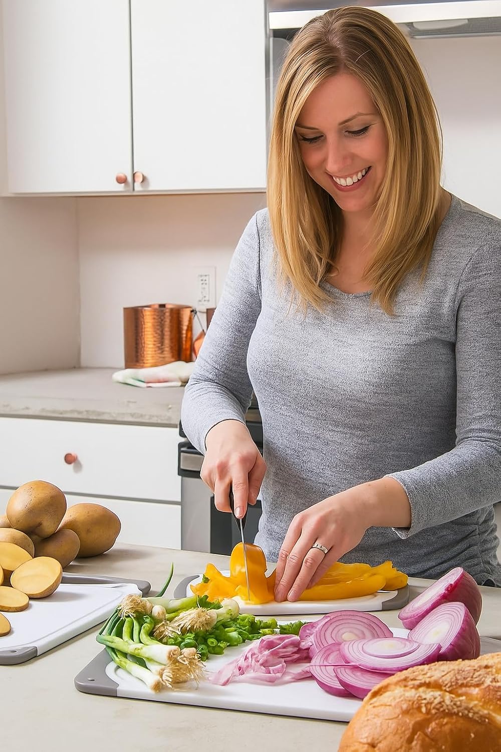 Cutting Boards for Kitchen - BPA-Free Chopping Board - Different Sizes & Non Slip Handles - Reversible, Large Cutting Board Set - Unique Gifts for Cooks Who Have Everything - 3-Pack Gray
