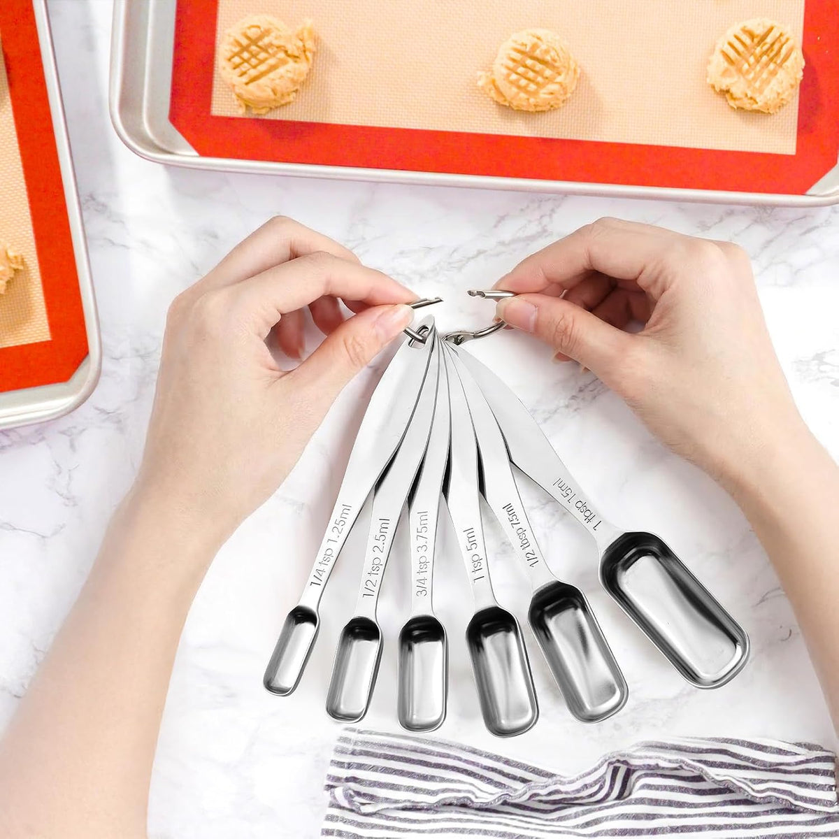 FANGSUN Stainless Steel Measuring Spoons Set of 6, Narrow Design